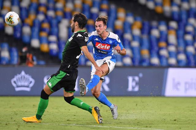 记者称劳塔罗没进FIFA年度最佳候选是笑话