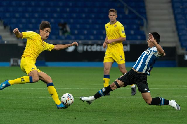 CJ50分鹈鹕胜奇才终结11连败 魔术力克猛龙